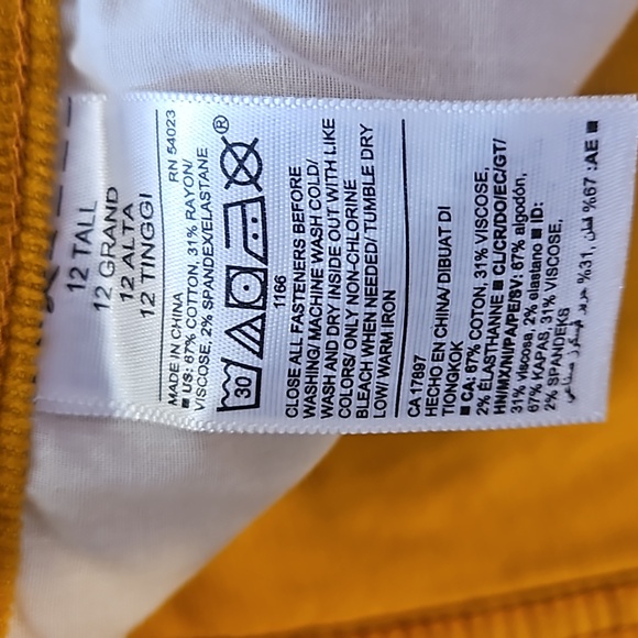 👖OLD NAVY ROCKSTAR CORDUROY JEANS 👖 - Picture 9 of 9